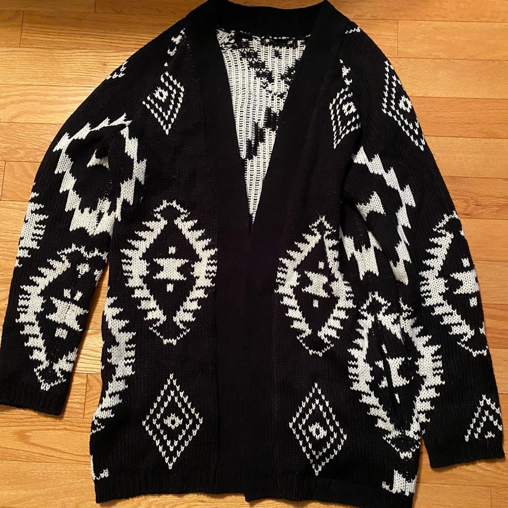 Cardigan - Picture 1 of 1